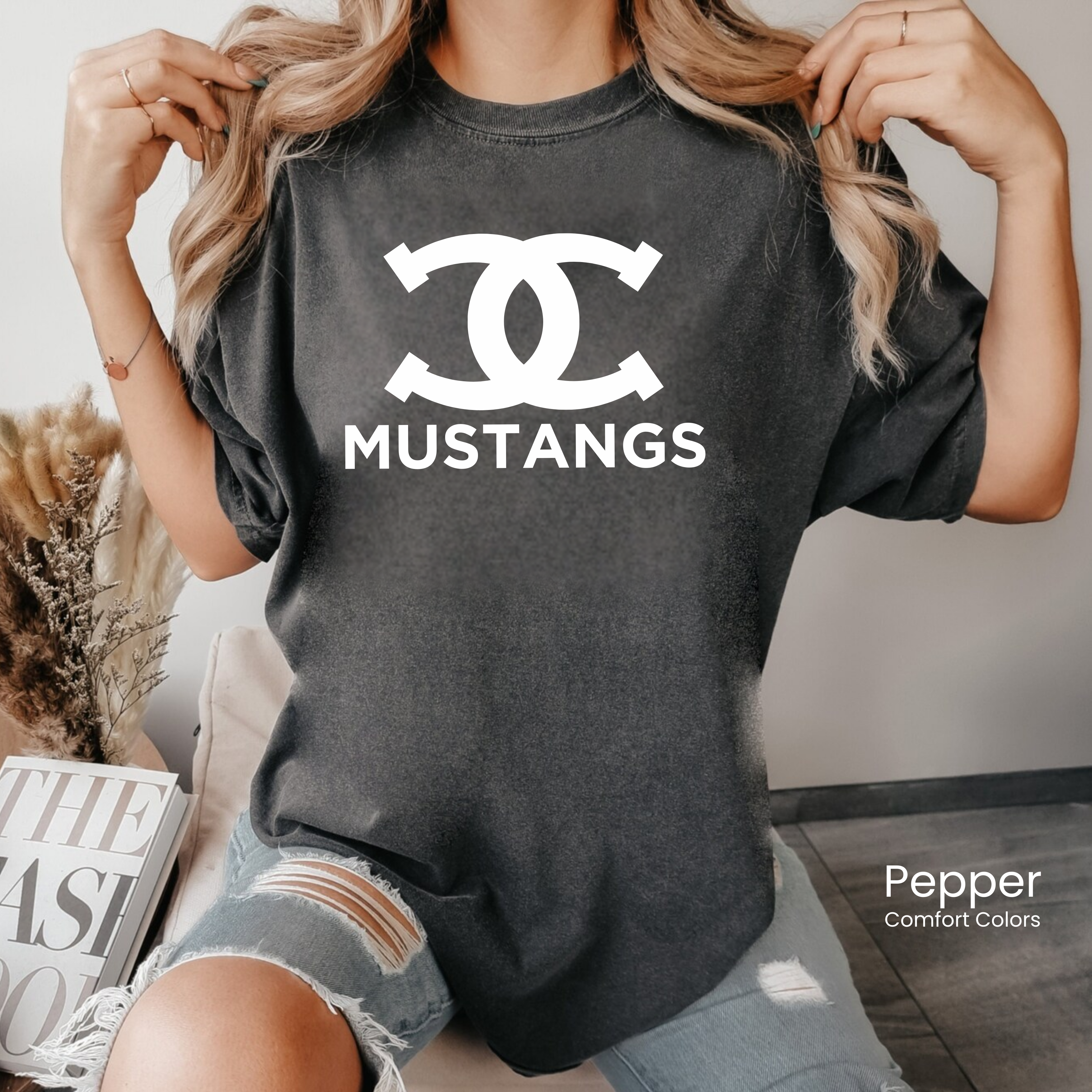 Double Horseshoe Mustangs Tee