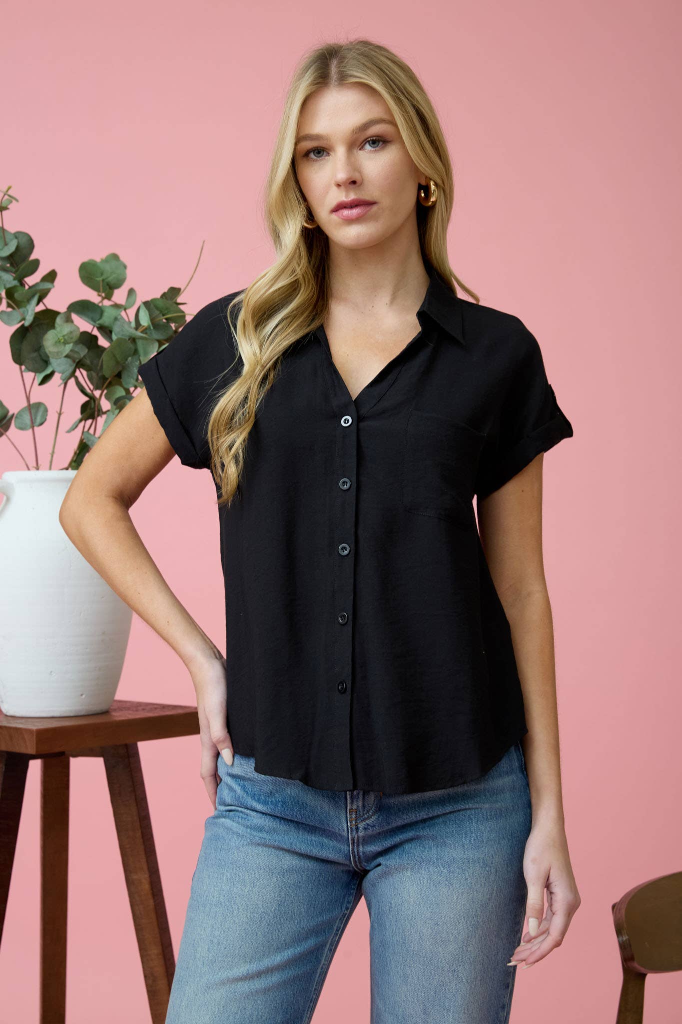 Short Sleeve Button Down in Black