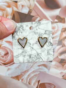 Shell Heart Stud Earrings