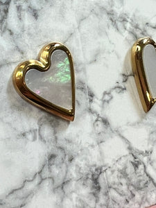 Shell Heart Stud Earrings