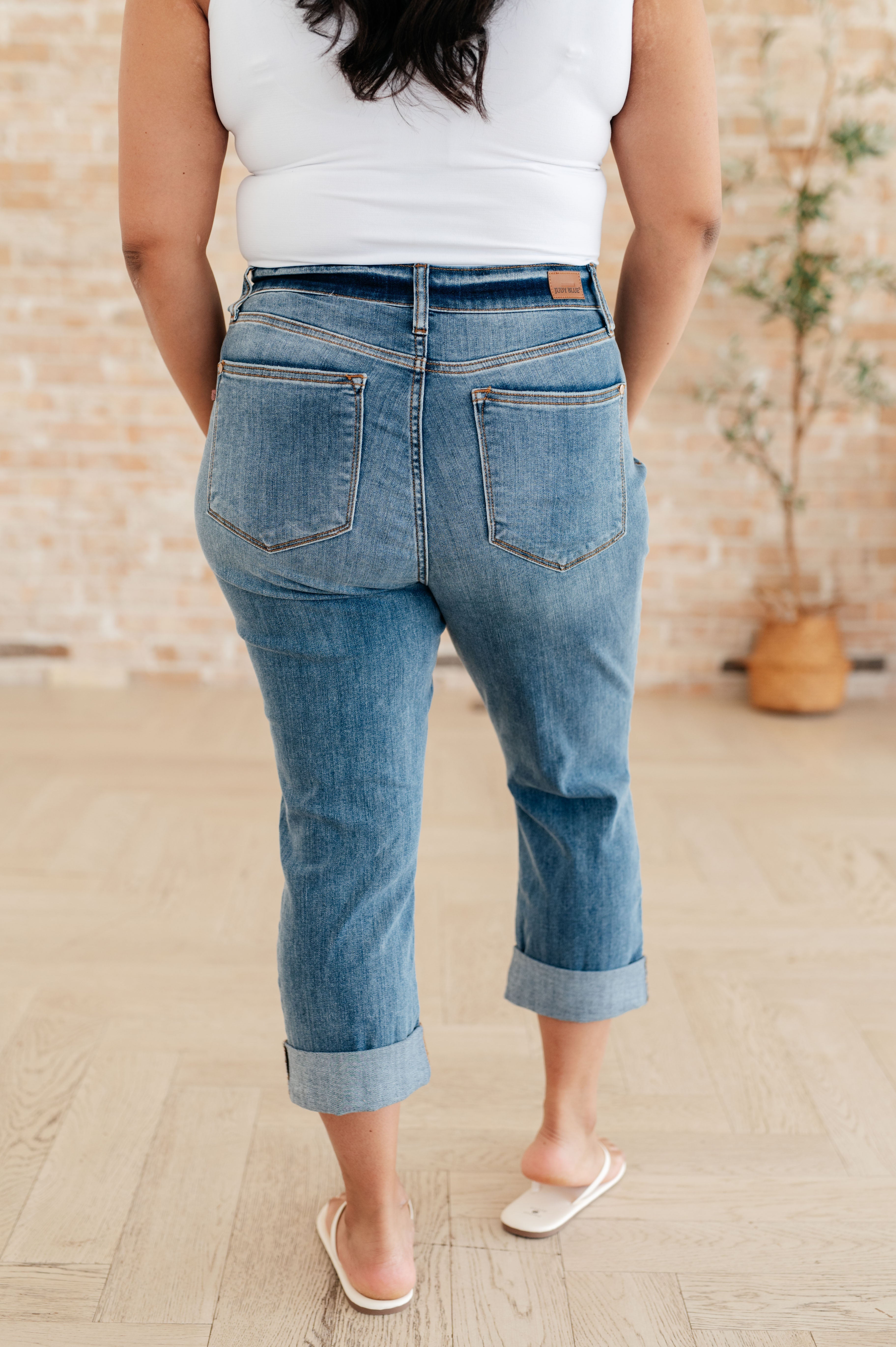 Laura Mid Rise Cuffed Skinny Judy Blue Capri Jeans