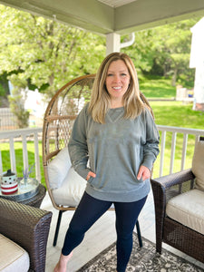 French Terry Pullover with Pockets in Ash Black