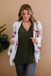 Inspiring Dreams Floral Flare Sleeve Kimono