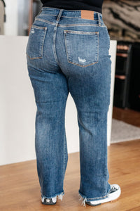 Judy Blue Rose High Rise 90's Straight Jeans in Dark Wash