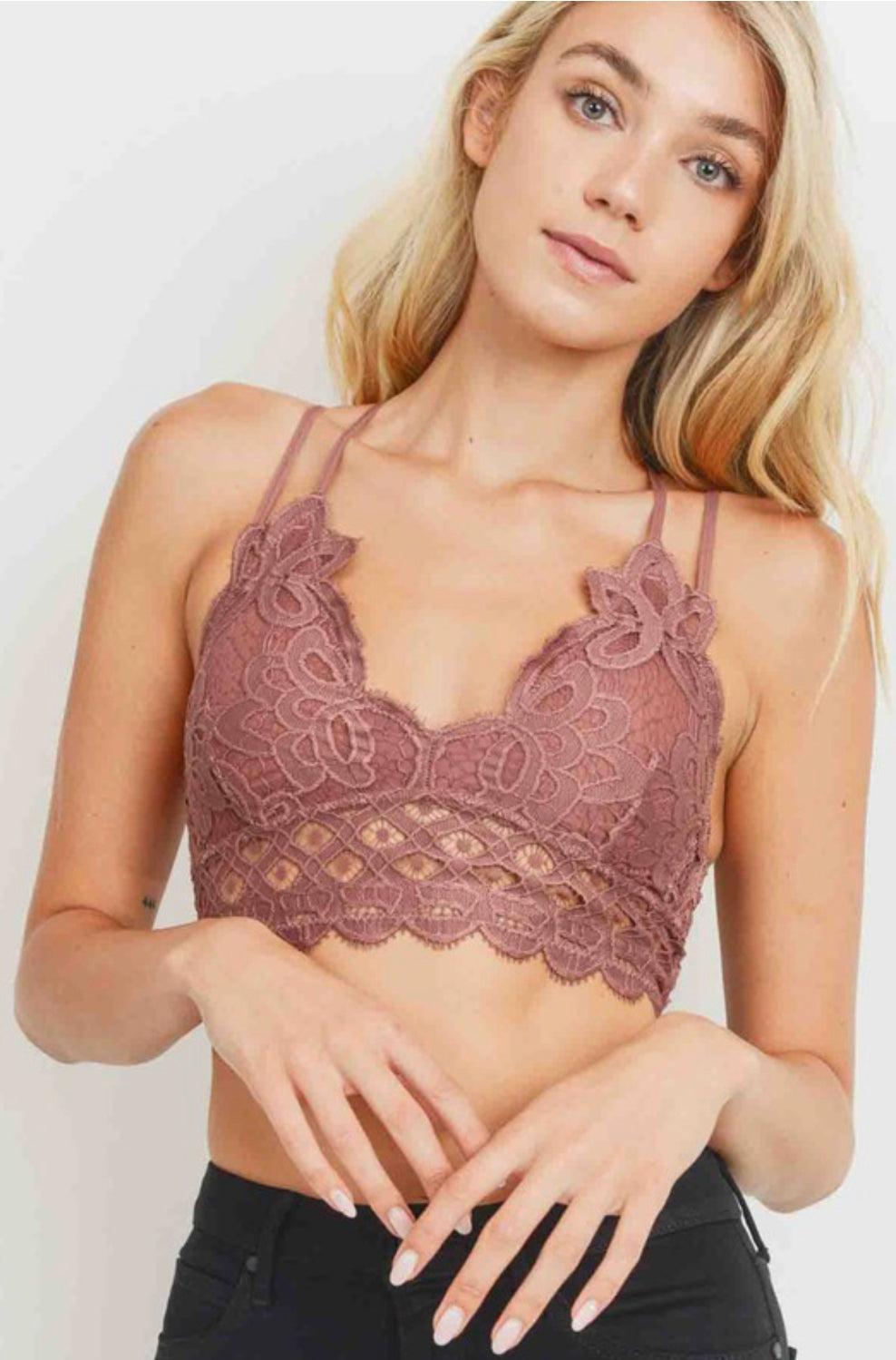 Lola Bralette