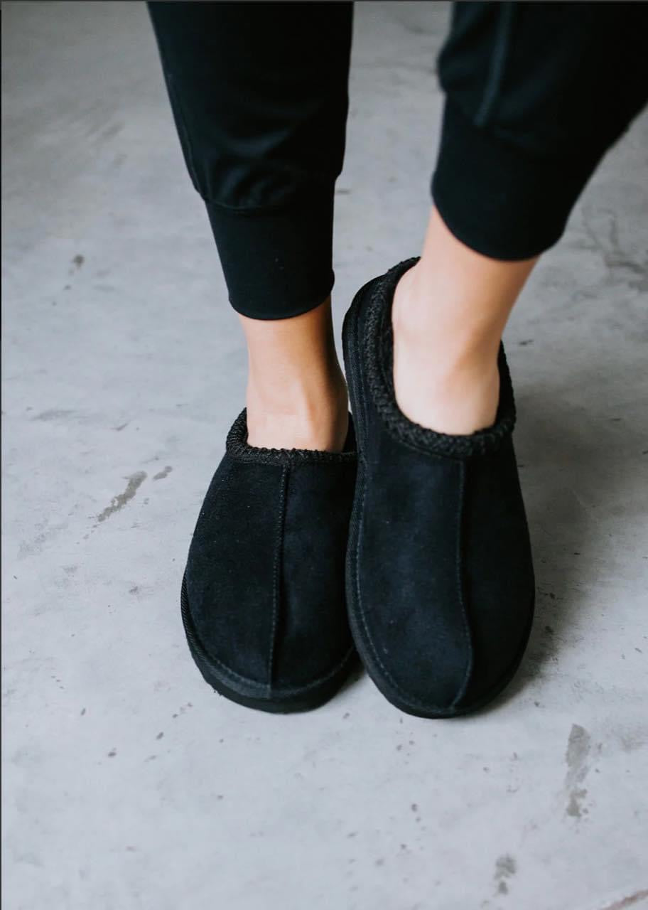 Black Slipper Shoes